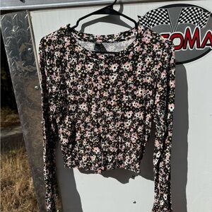Wild Fable Black Floral Long Sleeve Top